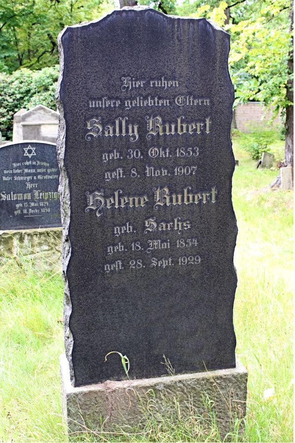 Grabstein Nummer 349 auf dem Friedhof Potsdam