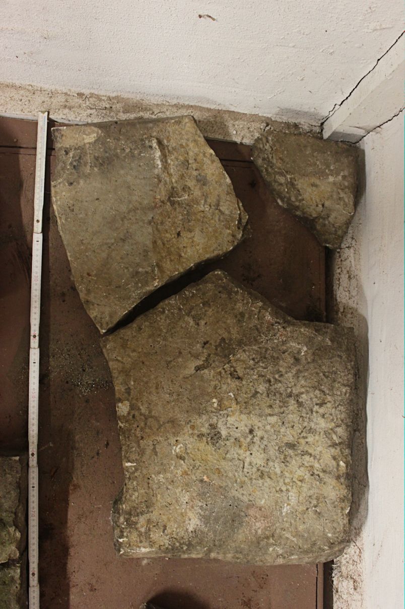 Grabstein Nummer 6 auf dem Friedhof Wusterhausen