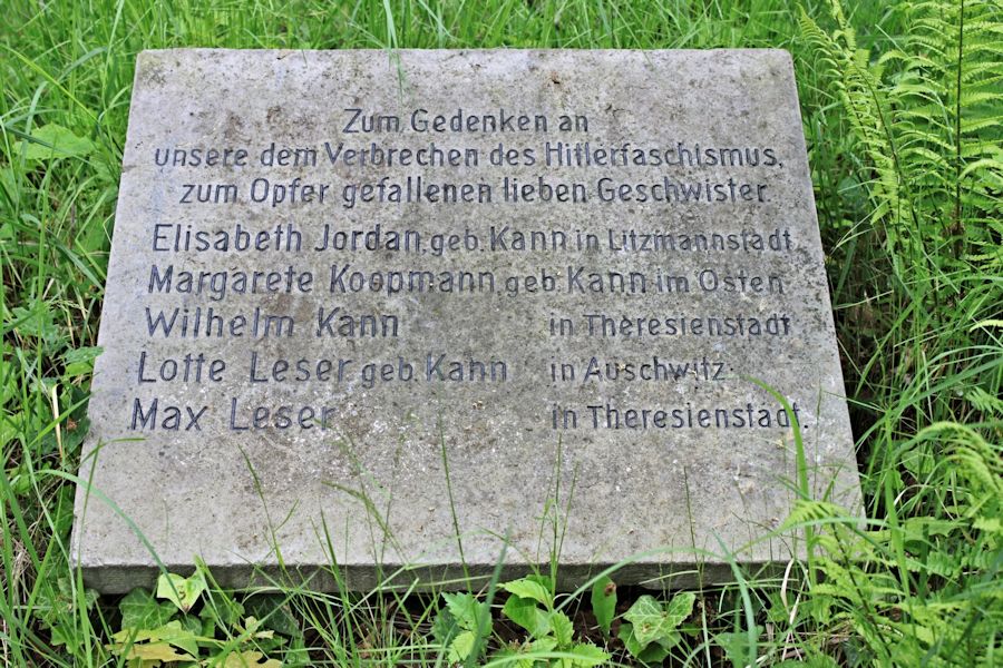 Grabstein Nummer 4536 auf dem Friedhof Potsdam