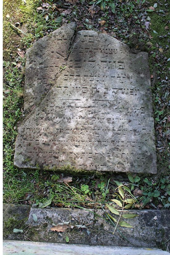 Grabstein Nummer 59 auf dem Friedhof Storkow