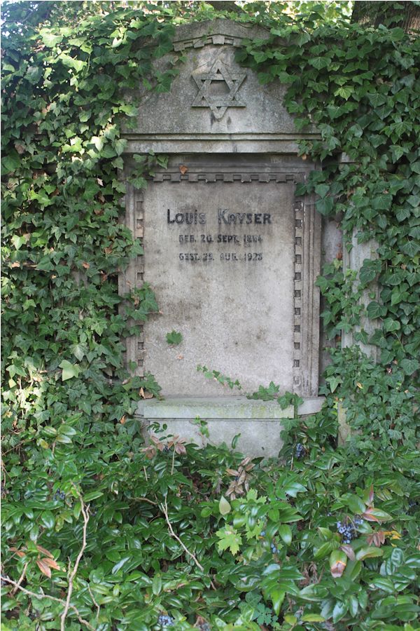 Grabstein Nummer 65 auf dem Friedhof Guben