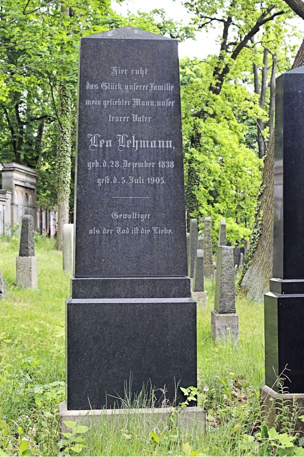 Grabstein Nummer 4781 auf dem Friedhof Potsdam
