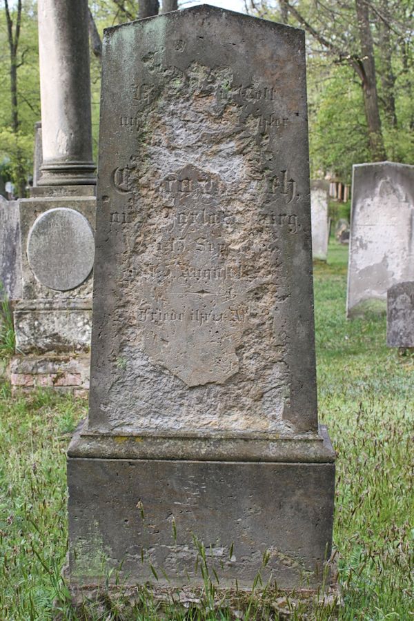 Grabstein Nummer 283 auf dem Friedhof Potsdam