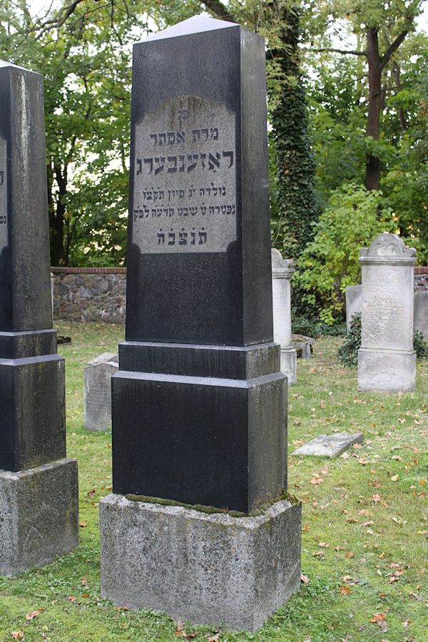 Grabstein Nummer 91 auf dem Friedhof Storkow