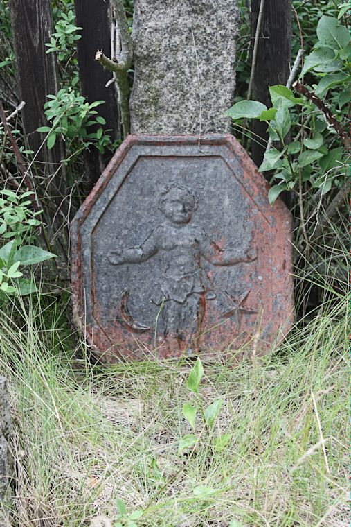 Grabstein Nummer 2 auf dem Friedhof Zasieki (Forst)