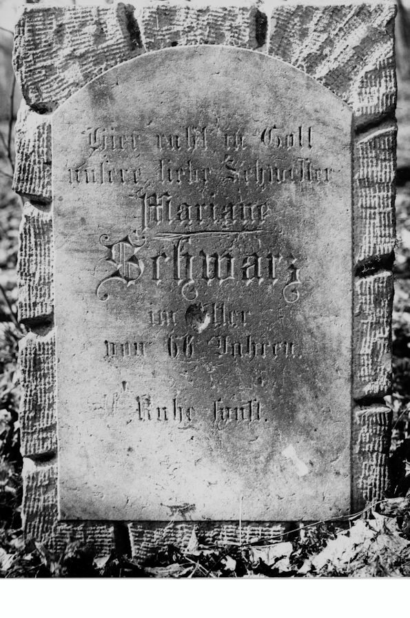 Grabstein Nummer 1 auf dem Friedhof Świętojańsko (St. Johannes)