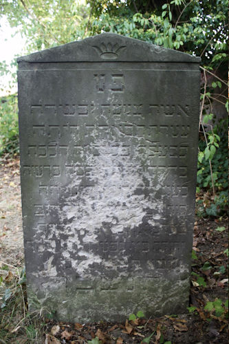 Grabstein Nummer 53 auf dem Friedhof Beelitz