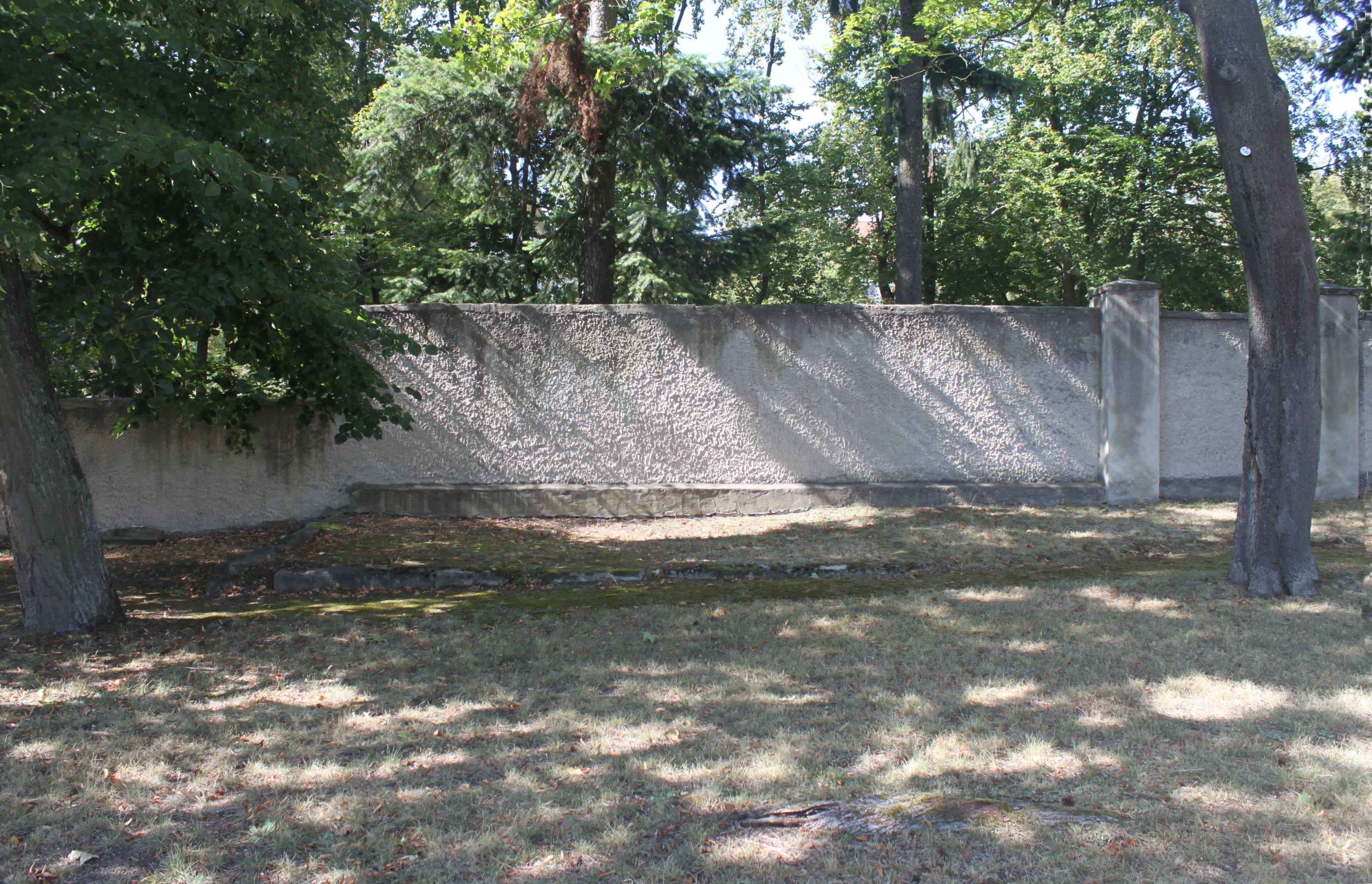Grabstein Nummer 50 auf dem Friedhof Fürstenwalde