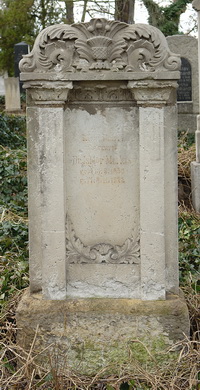 Grabstein Nummer 69 auf dem Friedhof Schwedt