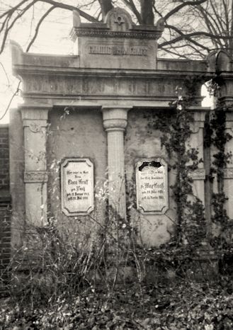 Grabstein Nummer 2001 auf dem Friedhof Frankfurt/Oder
