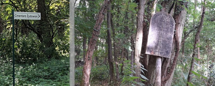 Zugang zum Jüdischen Friedhof in Boleszkowice
