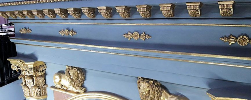 Detail über der Apsis im restaurierten Innenraum der umgenutzten Synagoge in Międzyrzecz