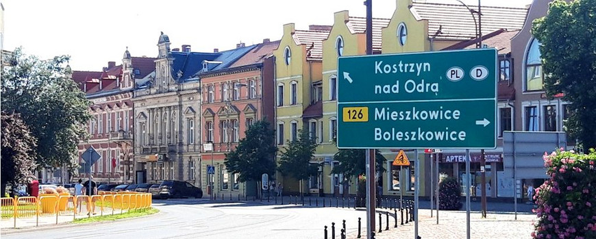 Restaurierter Straßenzug aus der Gründerzeit im Stadtzentrum von Dębno