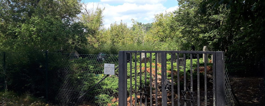 Eingangsbereich des Jüdischen Friedhofs von Fürstenberg in Eisenhüttenstadt